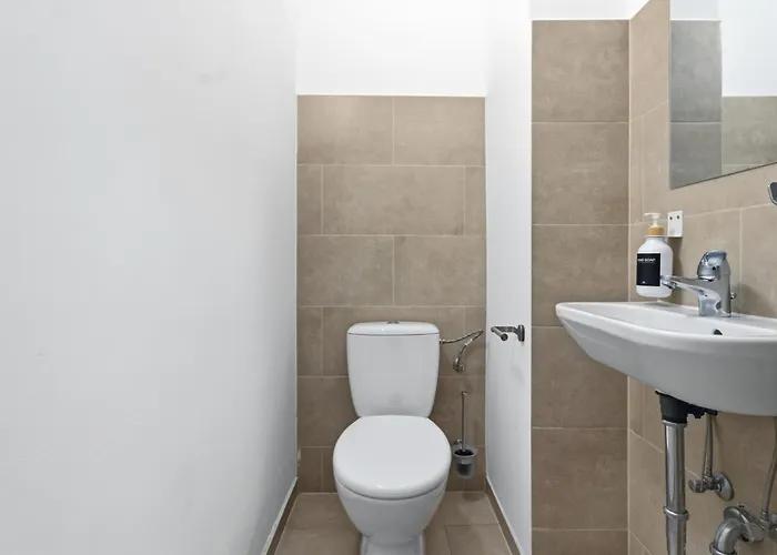 2-br - Close To Main Station - Fast Access Apartament Wiedeń